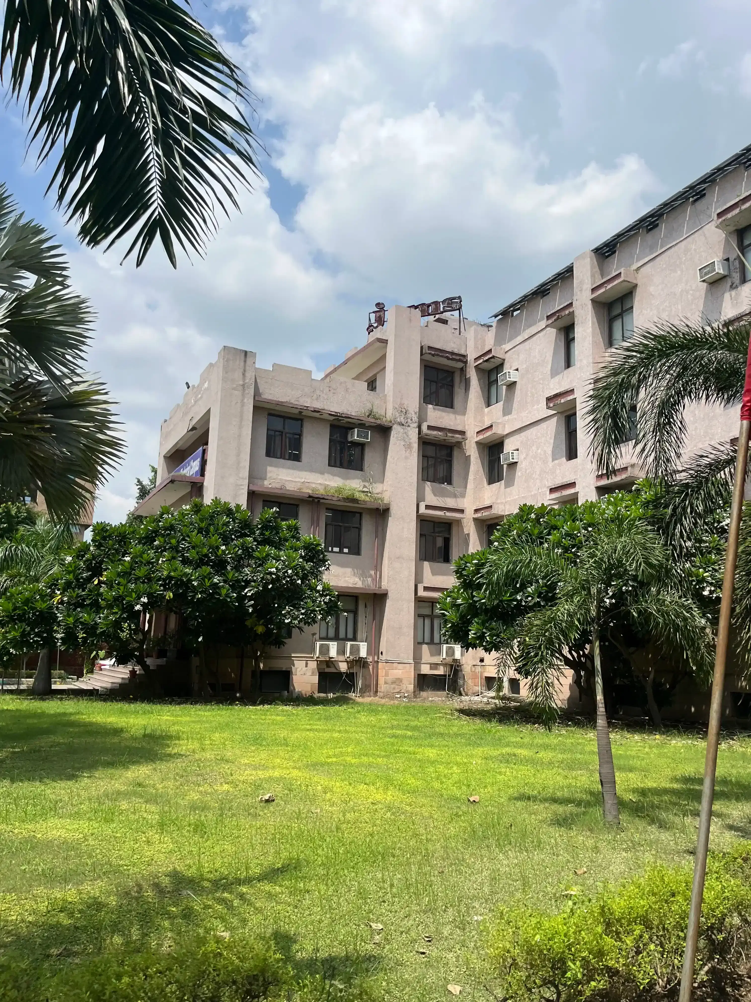 JIMS Noida Academic Building photo 21